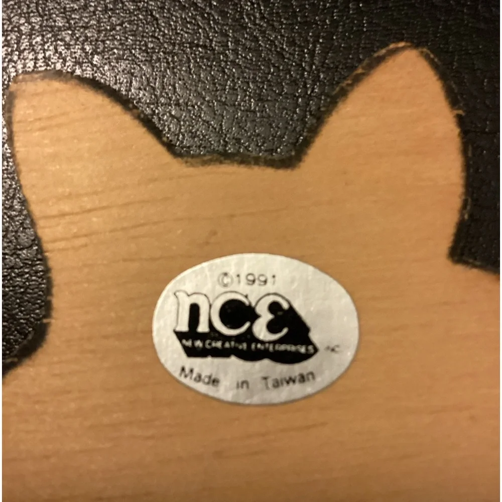 NCE I’m hungry mom. Magnet cat “hungry/fed” sign. CAT 5 1/2”x 3 1/2”